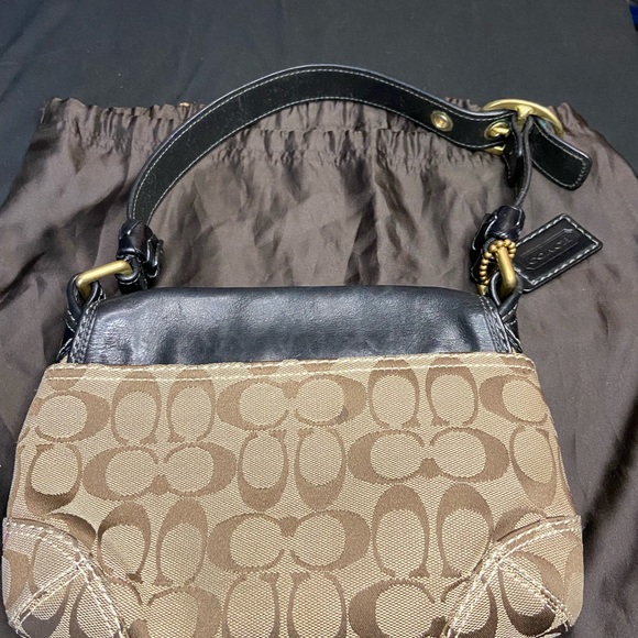 Coach Shoulder Bag - Picture 2 of 8